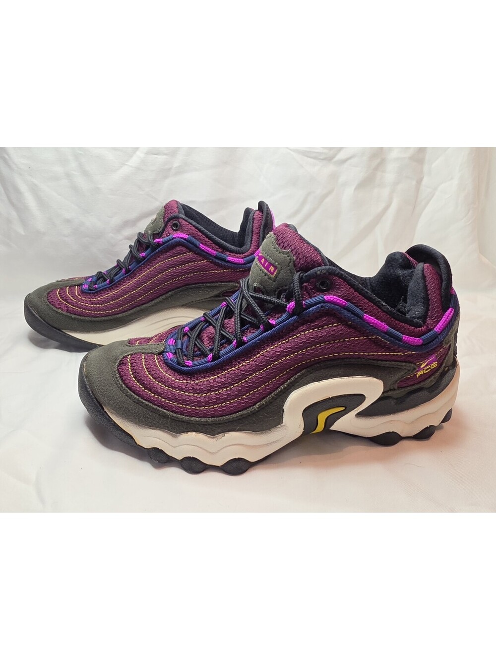 Nike ACG Air Skarn CD2189-300 XB Sequoia Vivid Purple Trail Sneakers Size 4